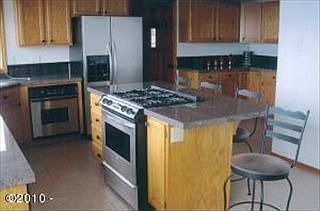 4th image of 7544 NE Neptune Dr