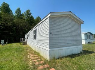 4513 Arrow St, Ramseur, NC 27316