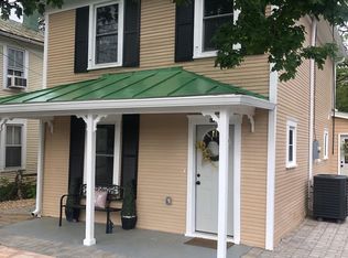 11 Caroline St, Staunton, VA 24401