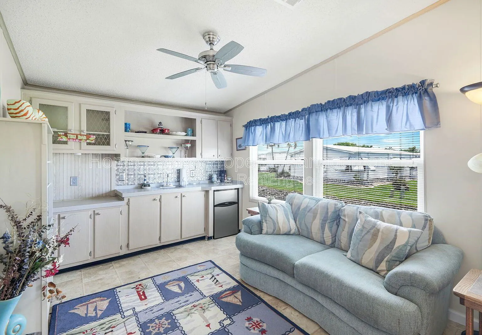2 bed, 2.0 bath, 1428 sqft, $3,395 — Photo 3