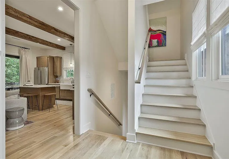 130 Arcadia Ave — Photo 19