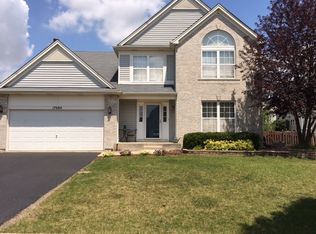 17684 W Auburn Ridge Dr, Lockport, IL 60441