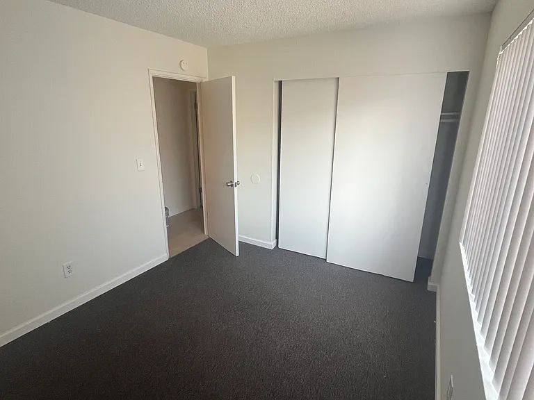 8940 Mango Ave #5 — Photo 4