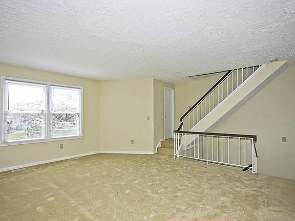 2nd image of 20427 Sunbright Ln
