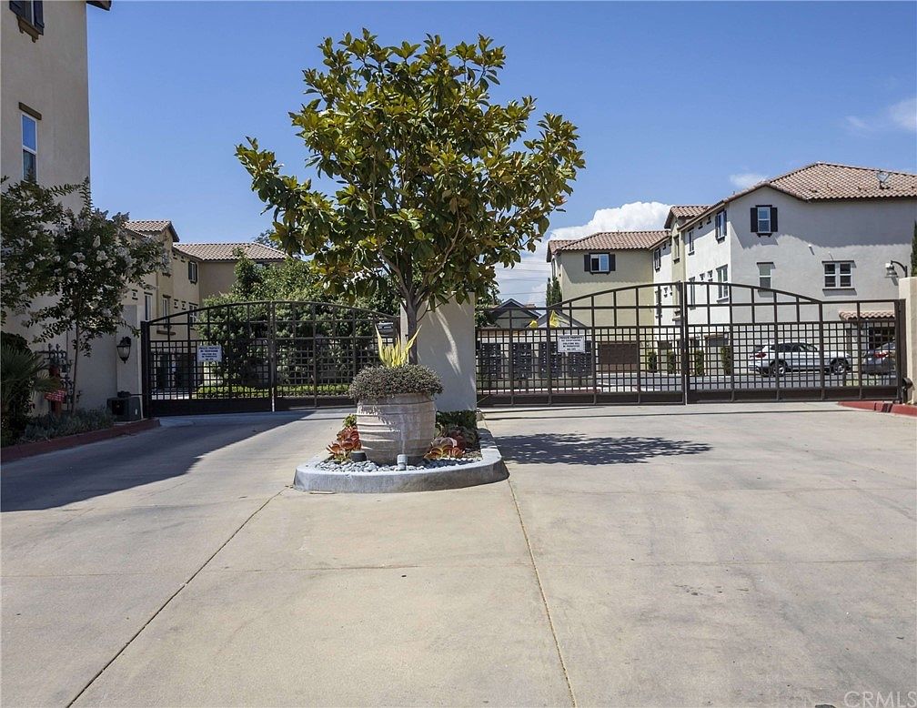 1590 W 1st St 1, Santa Ana, CA 92703 Zillow