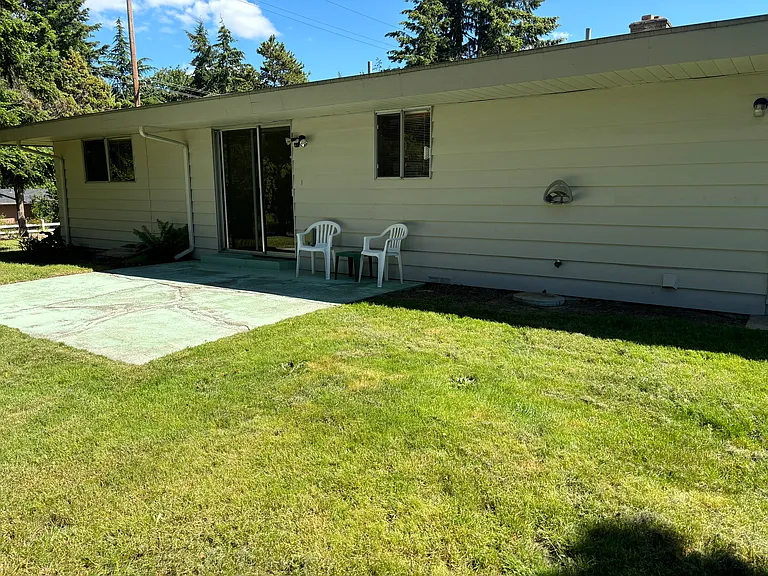 11454 SE 180th Pl — Photo 2