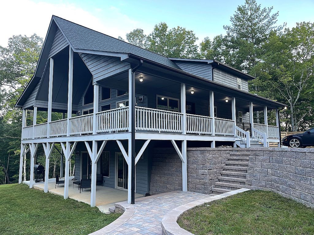 135 Heritage Trl, Brasstown, NC 28902 Zillow