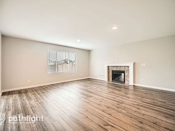 4th image of 18812 111th Avenue Ct E