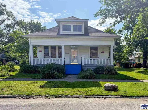 2119 S 9th St, Terre Haute, IN 47802