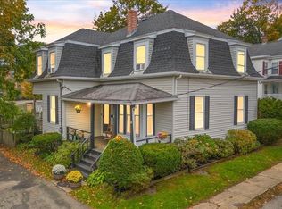 4 Greenwood St, Amesbury, MA 01913