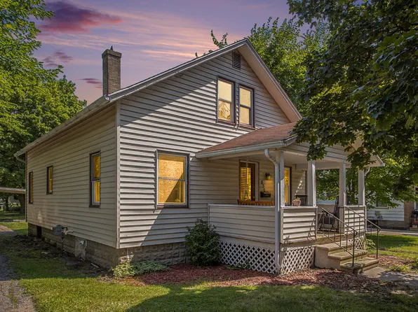 830 W Hanover St, Marshall, MI 49068