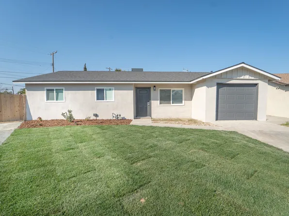 10954 San Madina Drive, Hanford, CA 93230