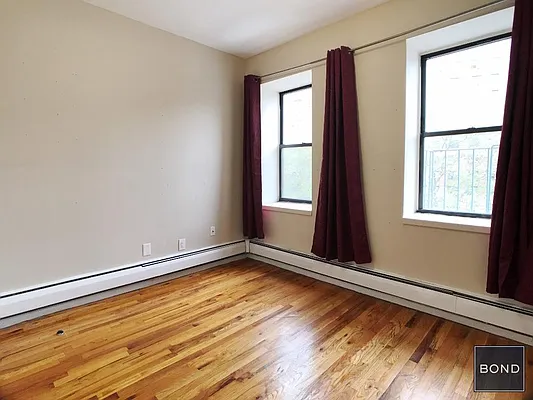 Rented by Bond New York | media 8