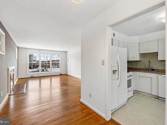4th image of 12602 Dalewood Dr