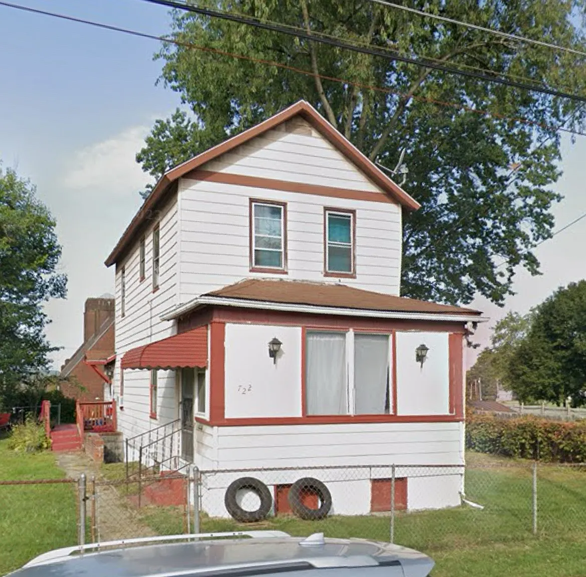 722 Hamilton Ave — Photo 1