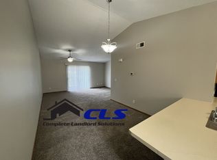 558 College Ave, Terre Haute, IN 47807