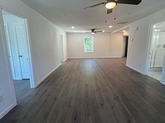 2nd image of 2816 Sayle St
