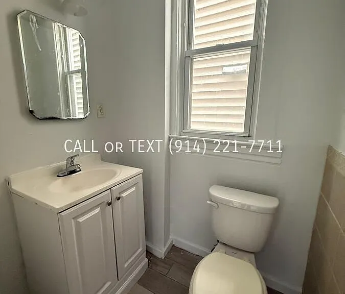 15 Cedar St #2 — Photo 11