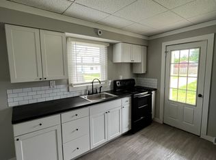 272 N Main St, Roseville, OH 43777