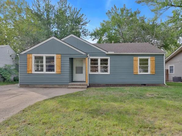 738 S Barlow St, Wichita, KS 67207