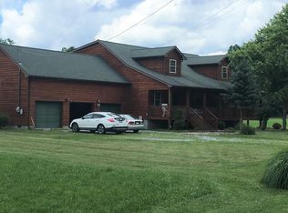 145 Spanker Br, Fairdale, WV 25839