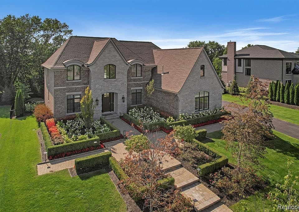 3242 Baron Dr, Bloomfield Hills, MI 48302 MLS 20230094863 Zillow