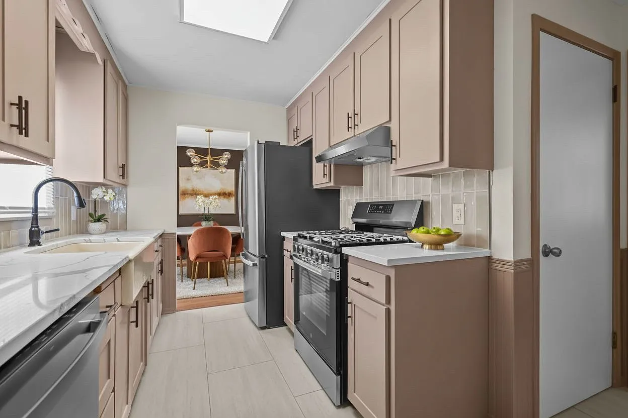 4 bed, 1534 sqft, $2,350 — Photo 1