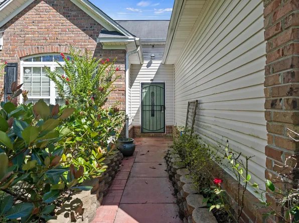 104 Tranquil Ln, Ladson, SC 29456