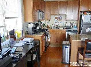 828 W Grace St APT 1503, Chicago, IL 60613