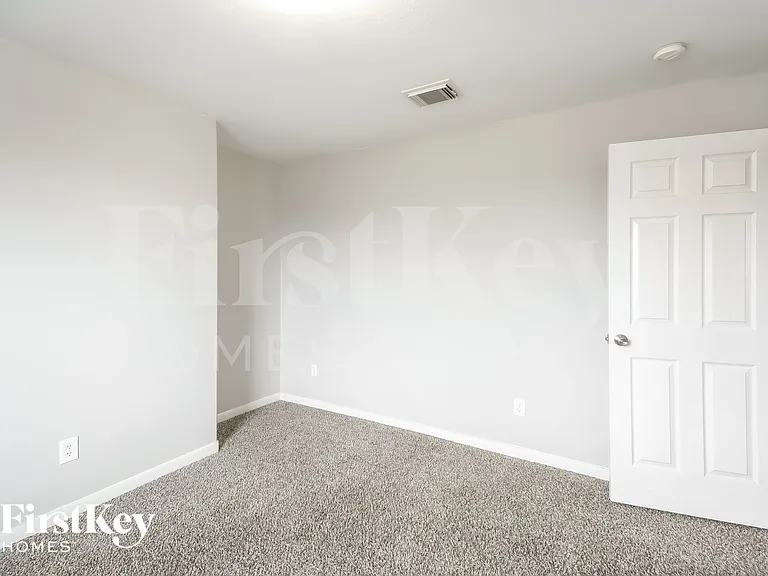 7202 Nettle Springs Ct — Photo 11