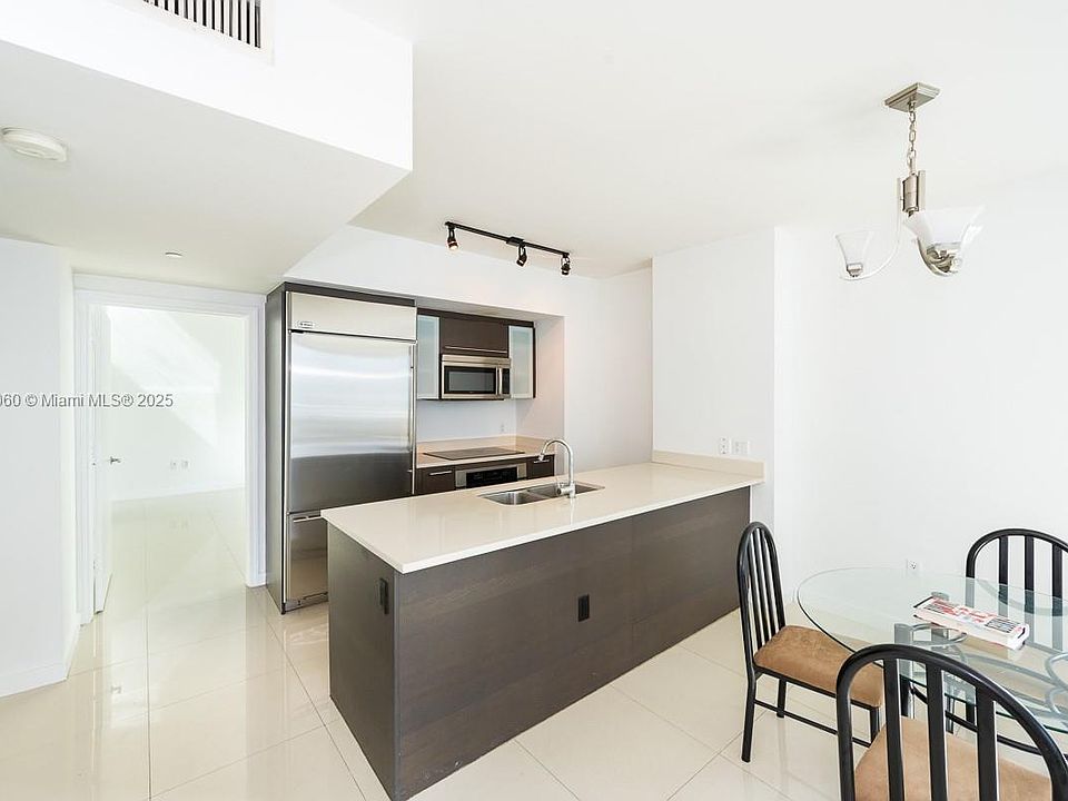 1st image of 55 SE 6th St Penthouse 10