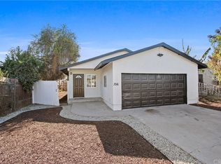 356 W Spruce St, Compton, CA 90220