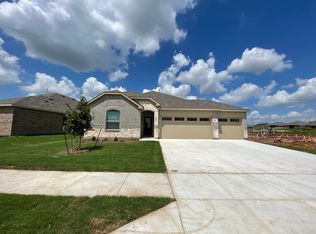 928 Skytop Dr, Haslet, TX 76052