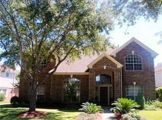 5446 Davids Bend Dr, Sugar Land, TX 77479