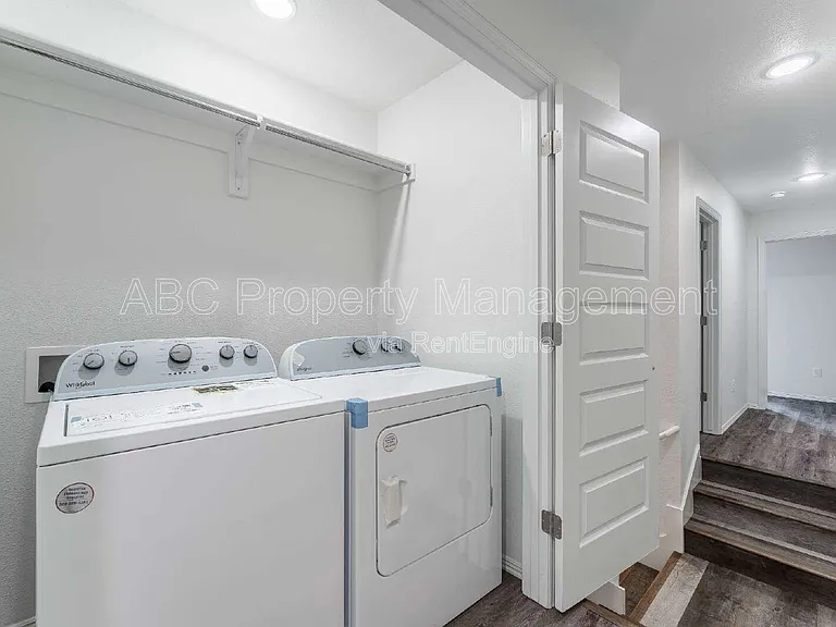 955 S Benchmark Ln #1 — Photo 22