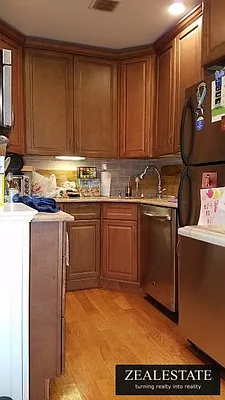 Rented by ZealEstate Group Inc | media 49