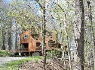 1184 Hollow Rd, Clinton Corners, NY 12514