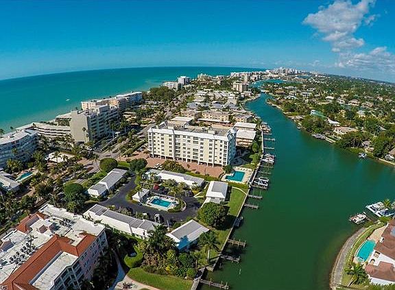 2nd image of 1820 Gulf Shore Blvd N