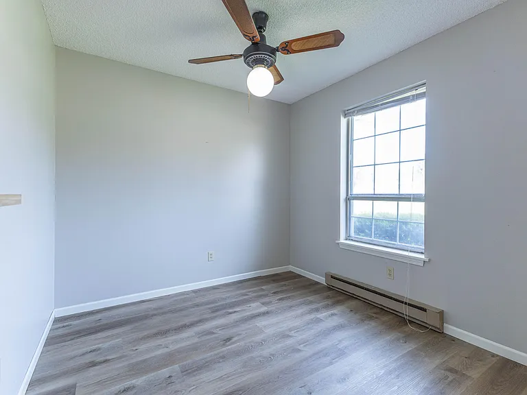 1600 W Amos Dr #B — Photo 7