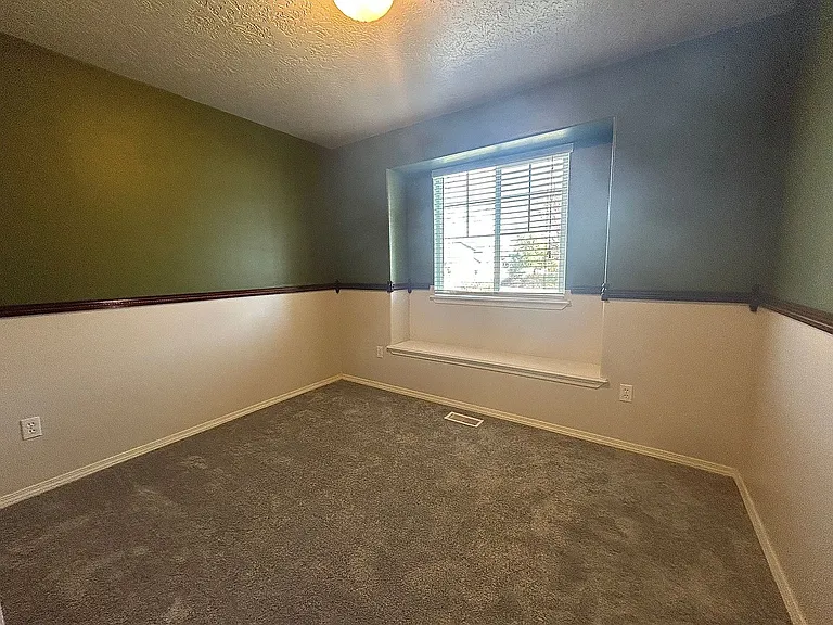 115 E Cassidy Dr — Photo 18