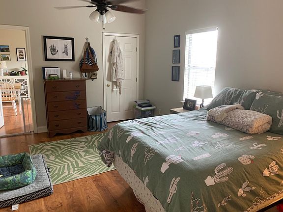 5th image of 518 Tricou St