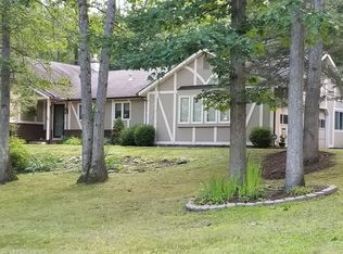 54 Overbrook Rd, Painted Post, NY 14870