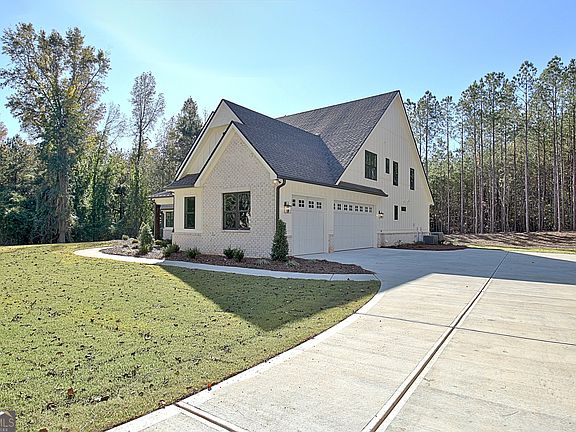 5th image of 196 Bob Smith Rd