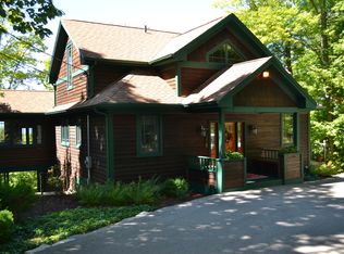 5899 Bluff Edge Rd, Egg Harbor, WI 54209