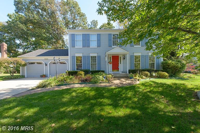 1st image of 8295 Highwood Path