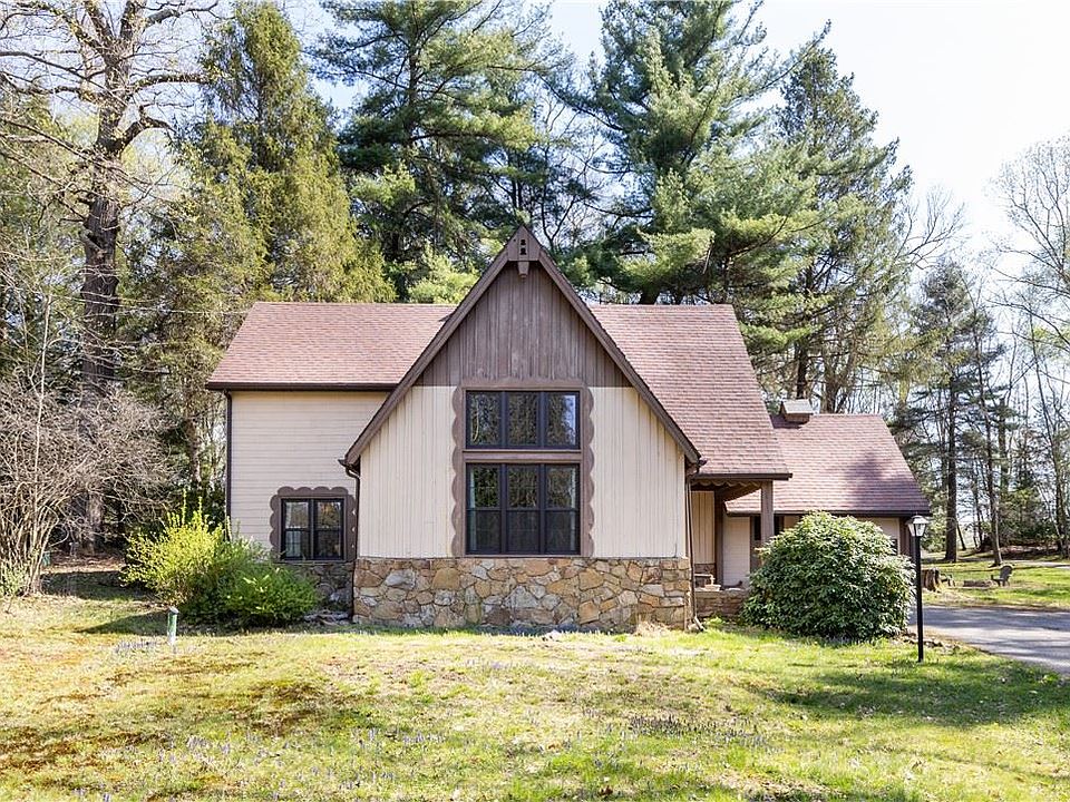 52 Lafayette Trl, Chalk Hill, PA 15421 Zillow