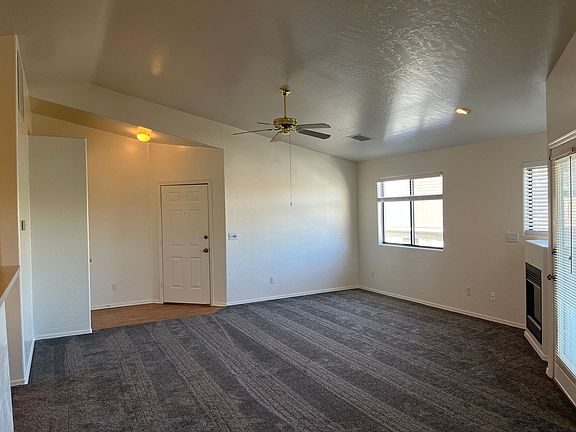 4th image of 235 S Penn Ave #D