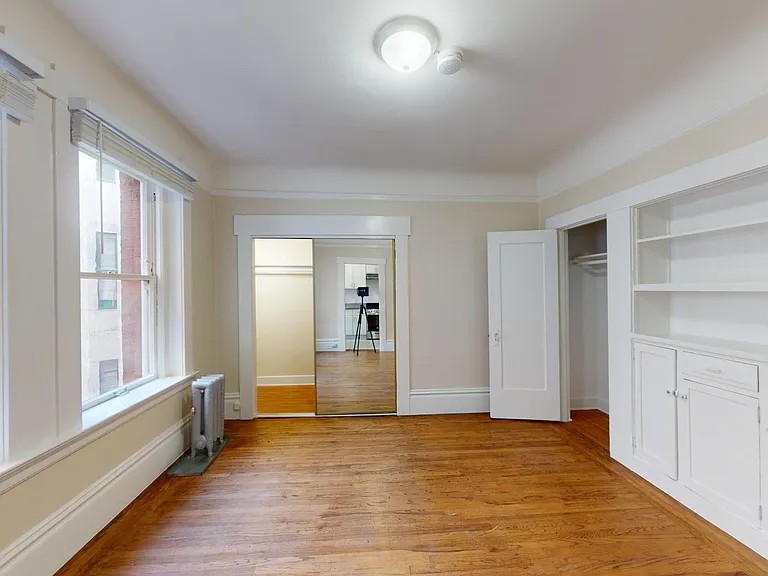 925 Geary Street — Photo 7