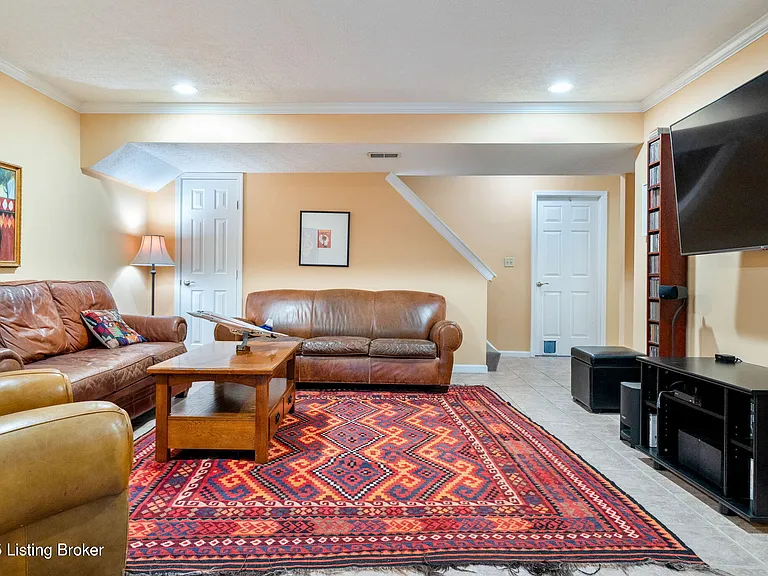 2903 Windward Ct — Photo 46