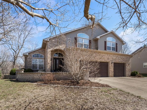 1506 River Bluff Ct, Mahomet, IL 61853